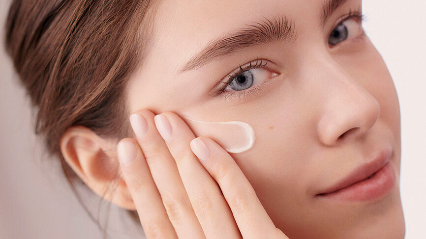 Dehydrated Vs Dry Skin: What’s the Difference?