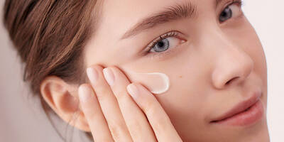 Dehydrated Vs Dry Skin: What’s the Difference?