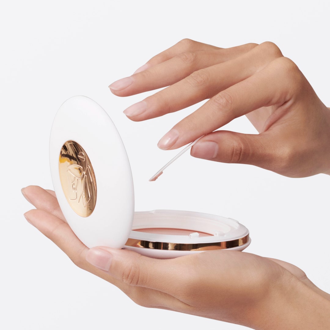 REFILL YOUR SKIN BOOSTING PRIMING SERUM